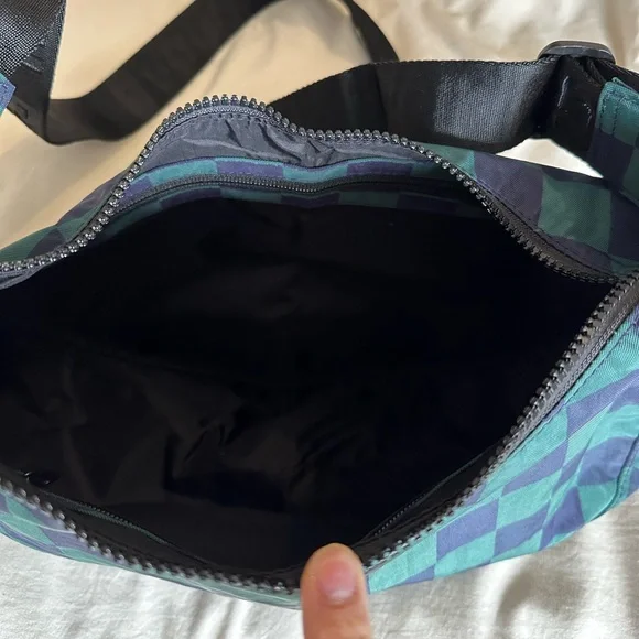 Baggu Medium Crescent Bag Navy Check - Picture 6 of 8